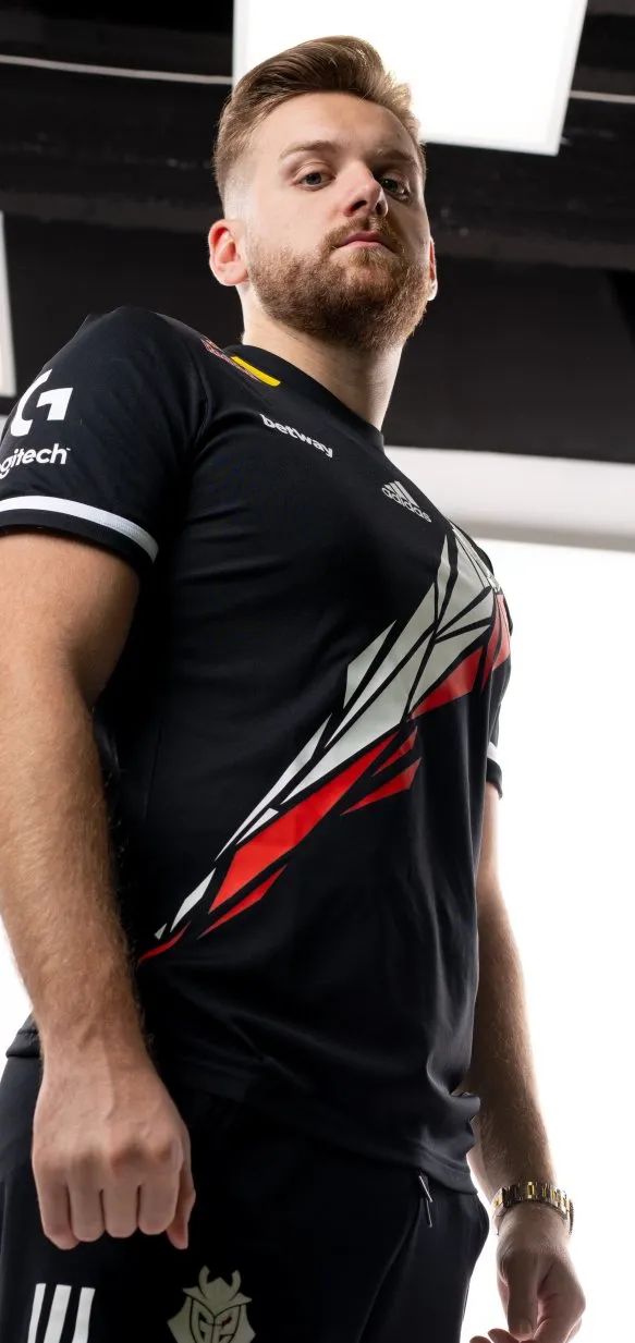 DRX 官方公告：中单选手 SeTab 正式转会至 TT Club