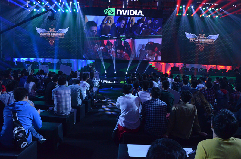 Heroic 和 B8 以辉煌的胜利开启了比赛 - MESA Nomadic Masters： 春季 2025 第一比赛日的结果